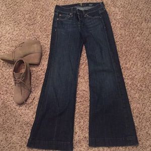 Cute wide/flare bottom jeans